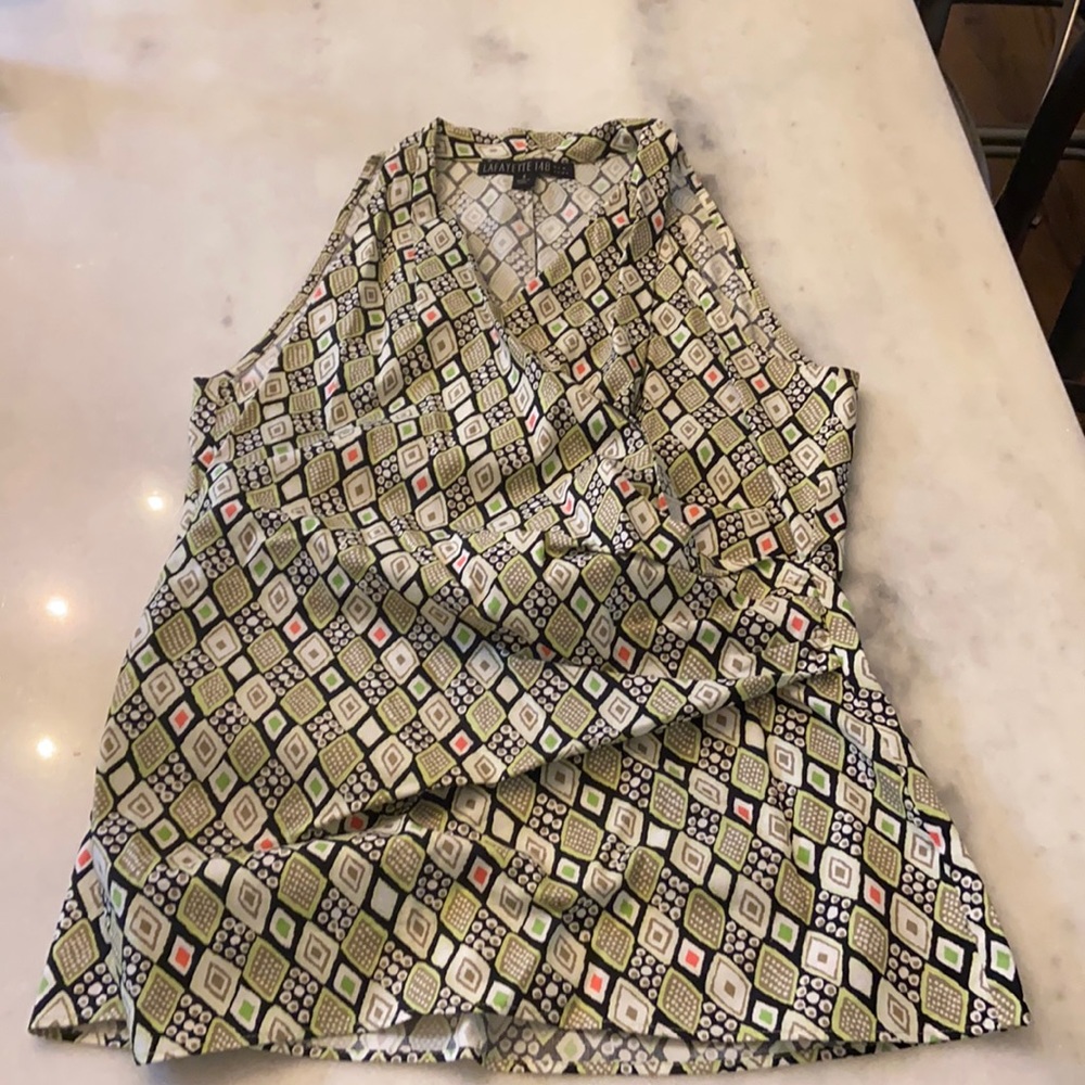 Lafayette 148 sleeveless fitted top size 4